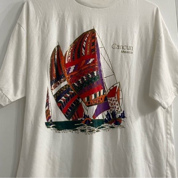 VTG | Vintage Metallic Cancun Mexico Sailboat Mock Neck Graphic Tee Shirt | XL - Picture 2 of 8